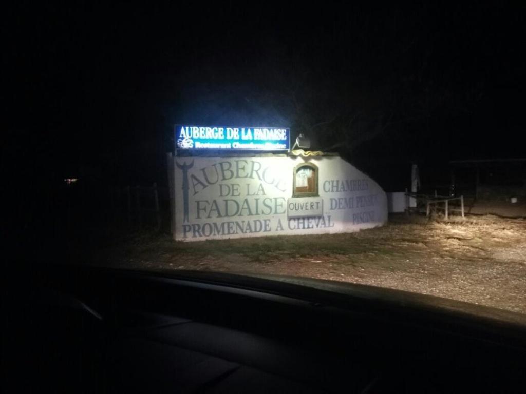 Auberge De La Fadaise Σαιντ-Μαρί-ντε-λα-Μερ Εξωτερικό φωτογραφία